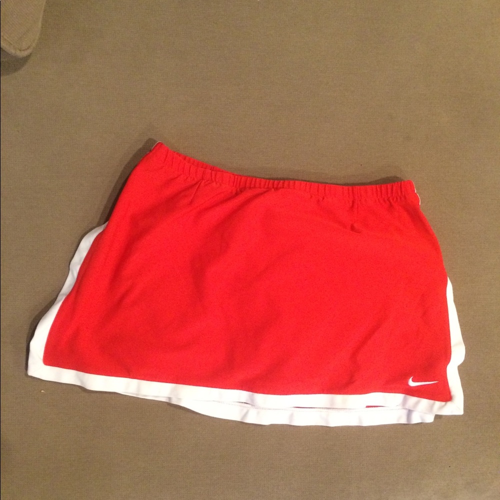!3for$25! NIKE- Like new! Red Skort